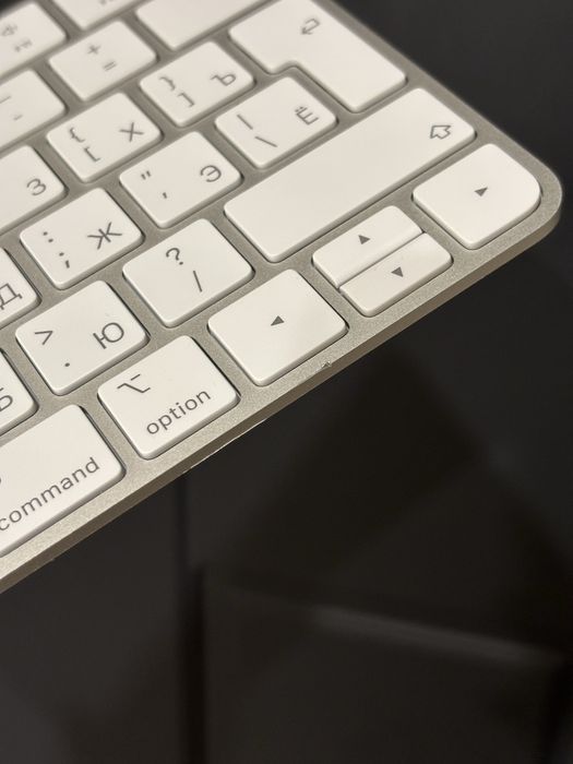Apple Magic Keyboard RU/EN a2450