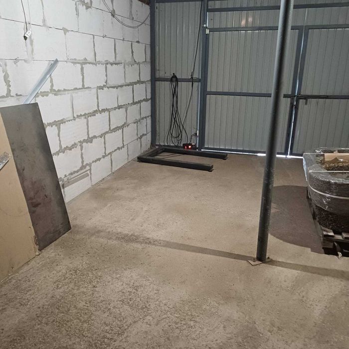 Суборенда складського приміщення у Березному