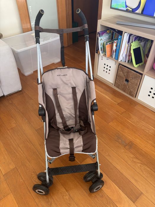 Carrinho de passeio Maclaren