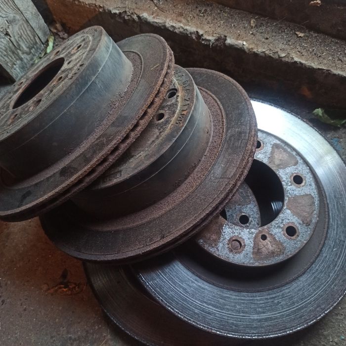 Тормозні диски Паджеро Вагон 4