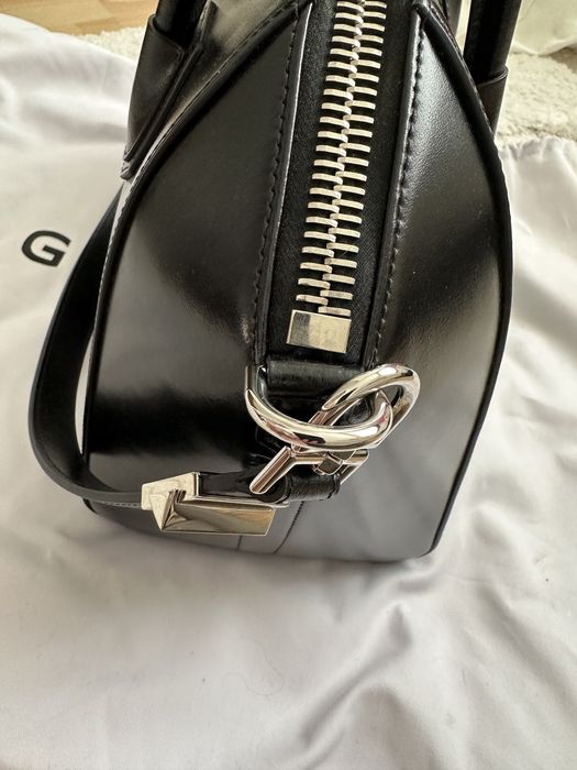 Givenchy Antigona medium