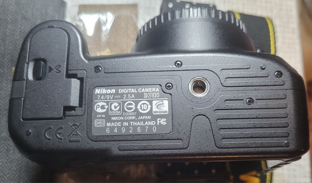 Nikon d3100,2778 пробігу,обєктиви,аксесуари