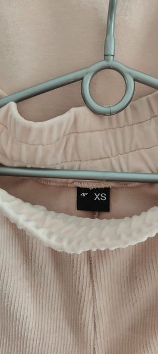 Dres damski firmy 4F