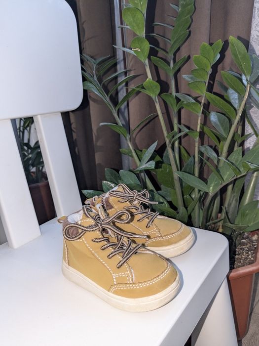 Ботинки дитячі H&M 13см