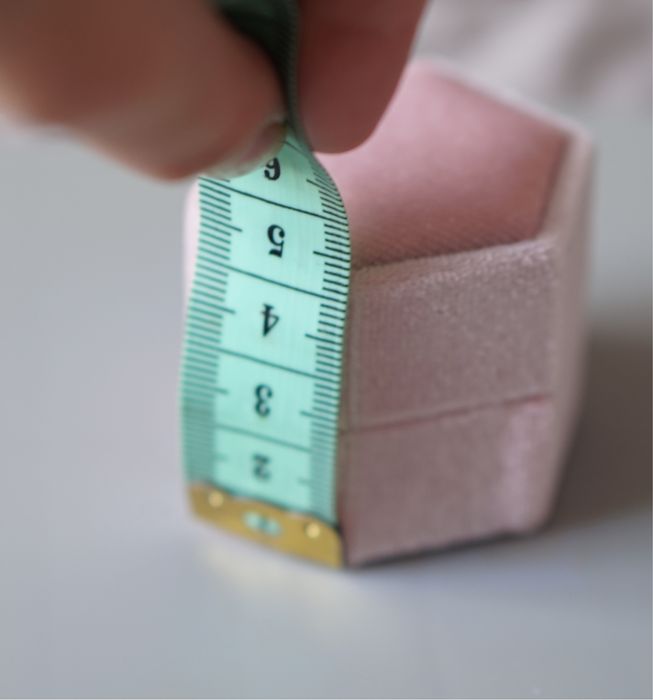 Коробочка для прикрас , обручок, маленька, подарункова/ нова