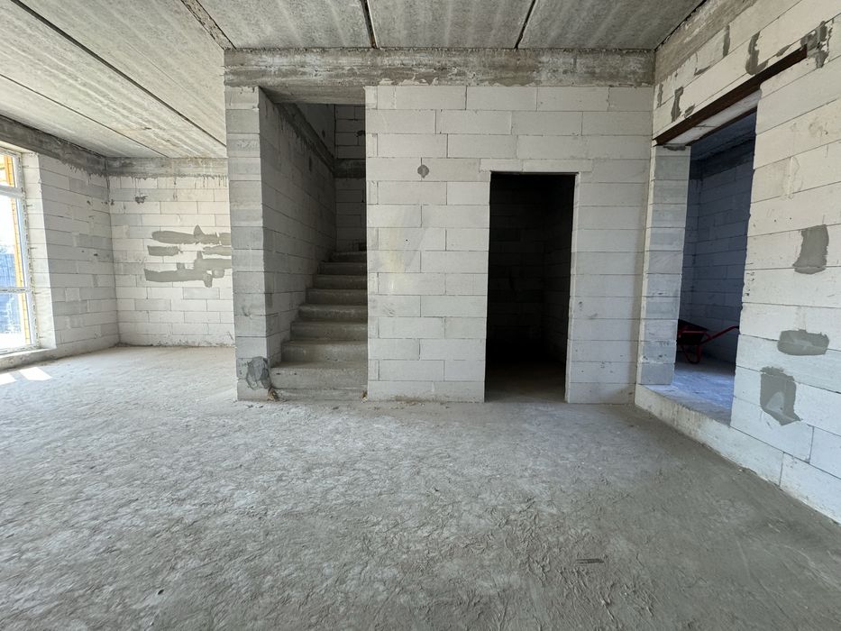 РОЗТЕРМІНУВАННЯ! Двохповерховий будинок 140 м2