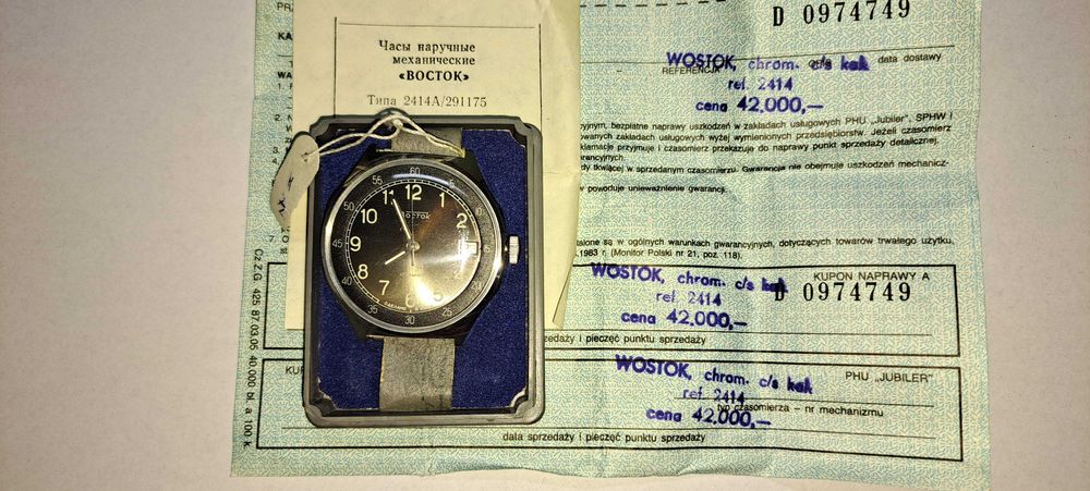 1.  Zegarek męski   Wostok -  Produkcja  USSR  z lat 80