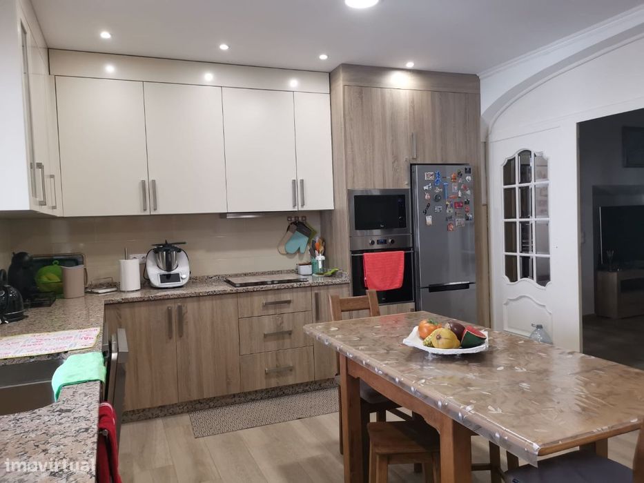 Moradia Geminada T3 - Vila de Frades