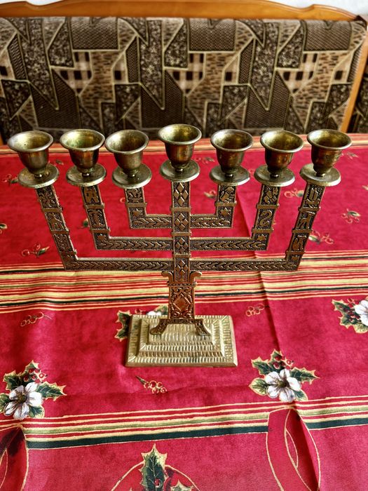 Вінтажний латунний свічник менора / ханукія, Ізраїль