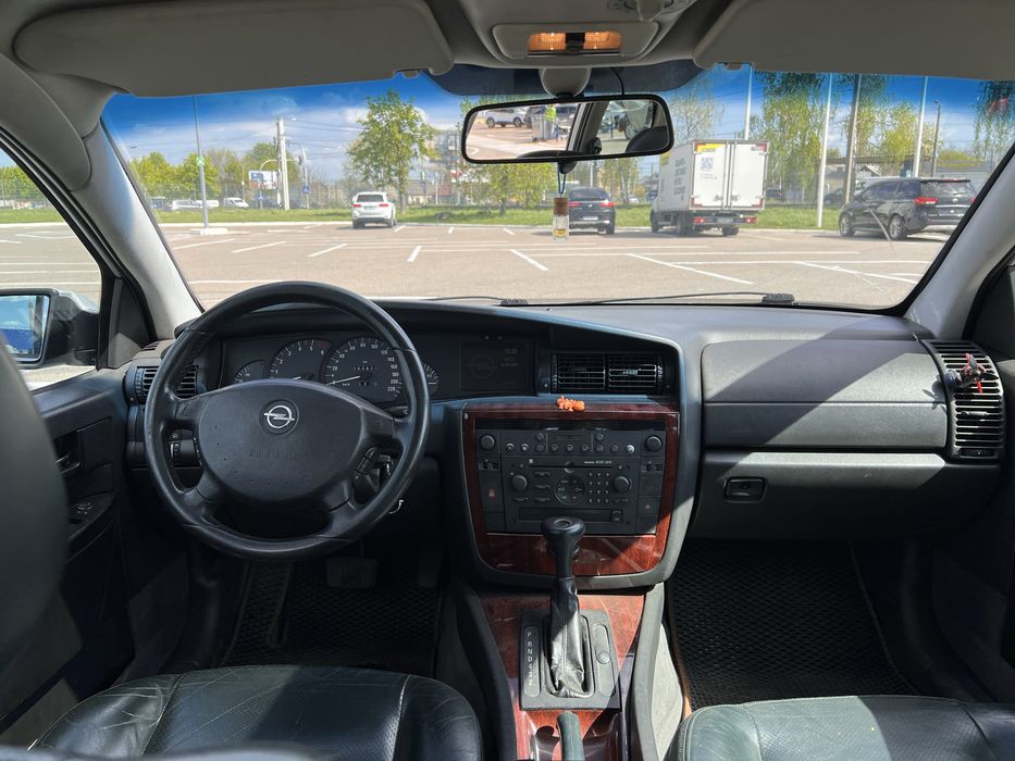 Opel Omega B 2002 3.0D design edition