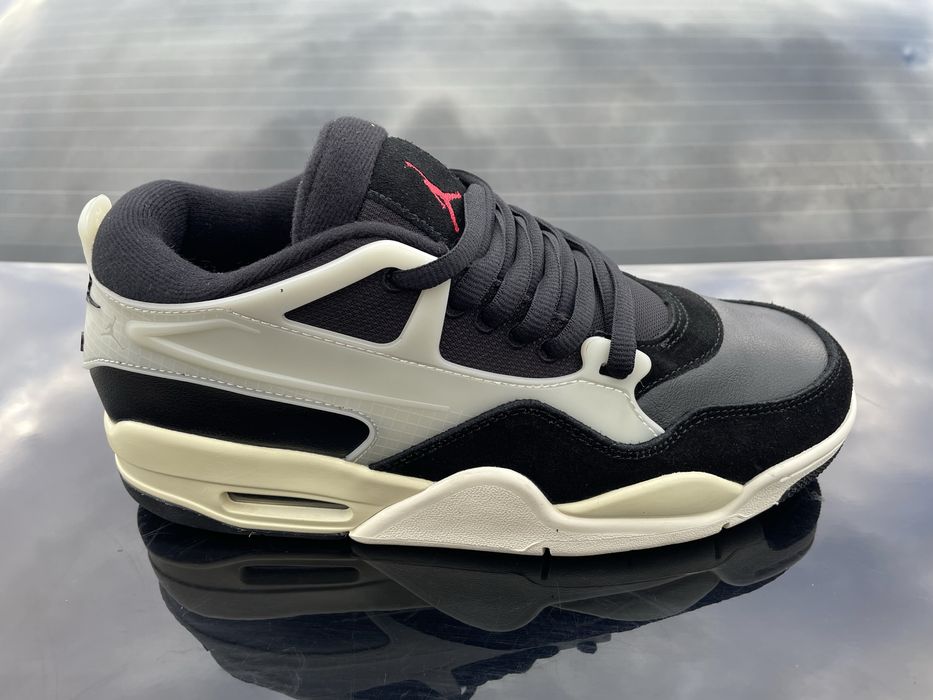 Air Jordan 4 RM 41-45 в наявності