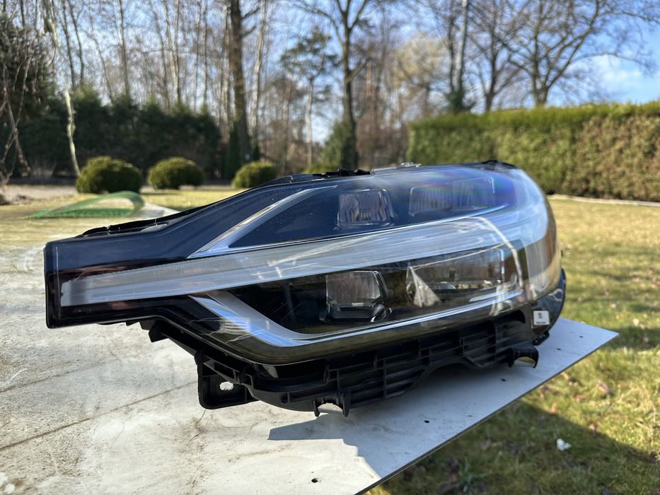 Lampa full led volvo xc60 lewa