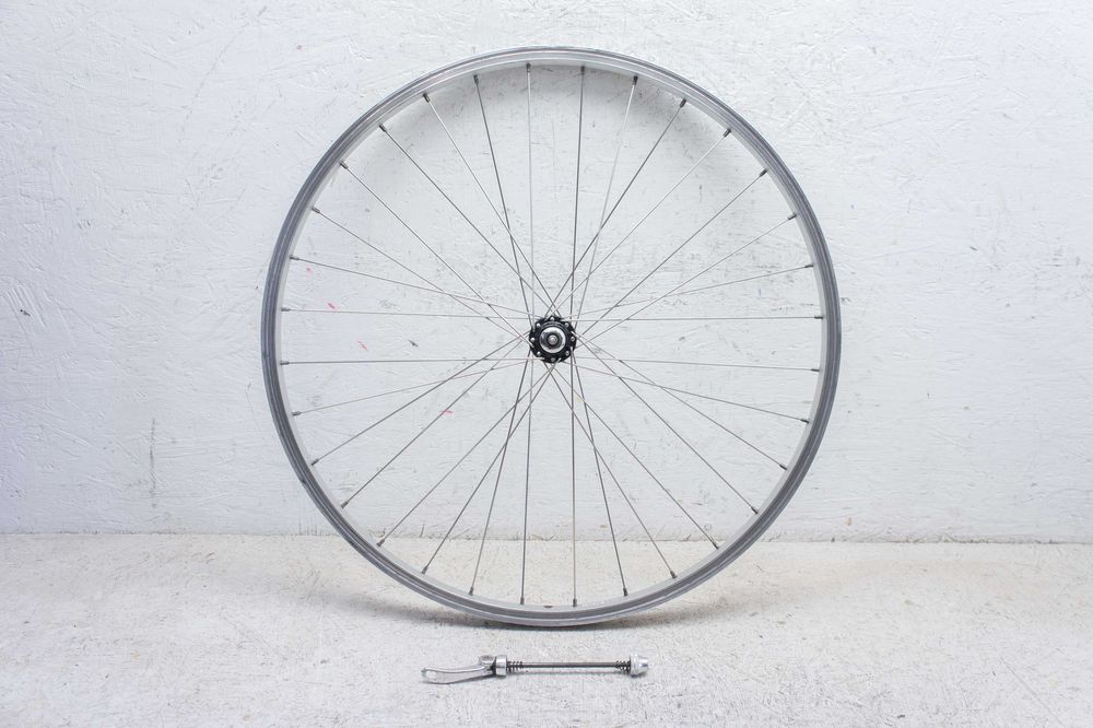 Переднее колесо 26 дюймов, обод Araya Japan, втулка Shimano Deore LX