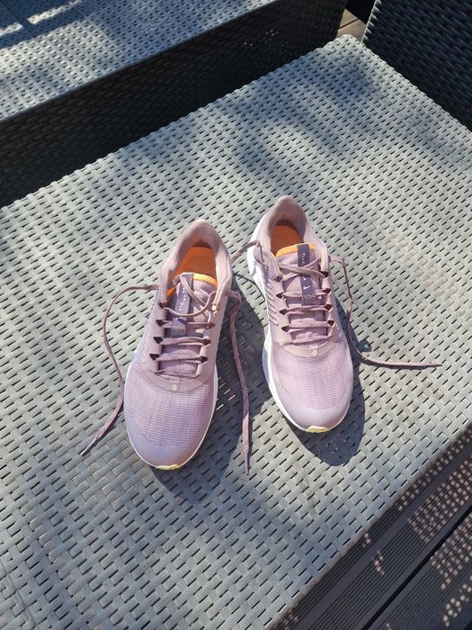 Buty Asics damskie 39
