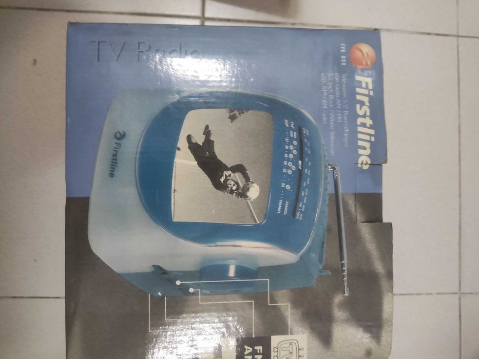 5.5" Firstline TV/Radio64738353877891120
