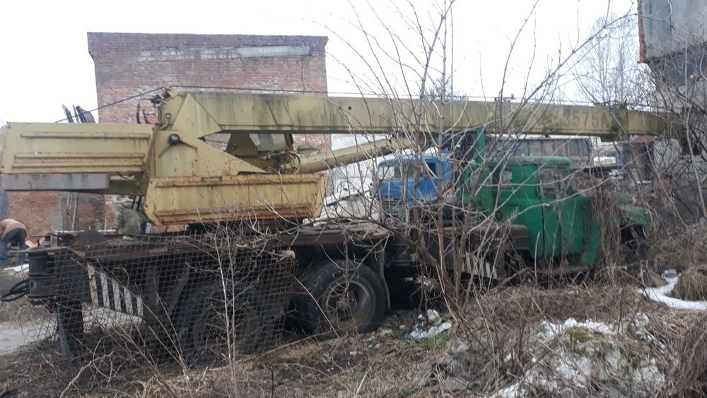 Продам Кран Зил 133 ГЯ -3575А 1988г.в