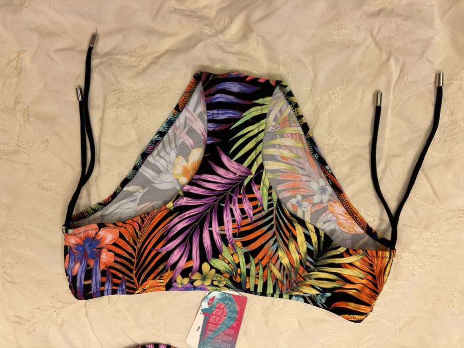 Новый Раздельный купальник Ava, L, 80D