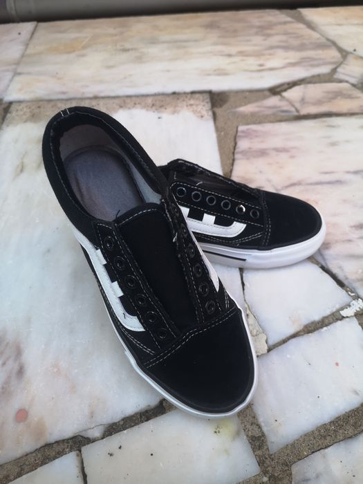 Ténis pretos da Vans Tam. 36