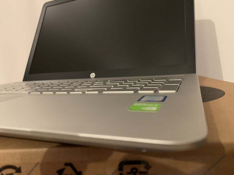 Laptop HP Pavilion 15-cc502nw