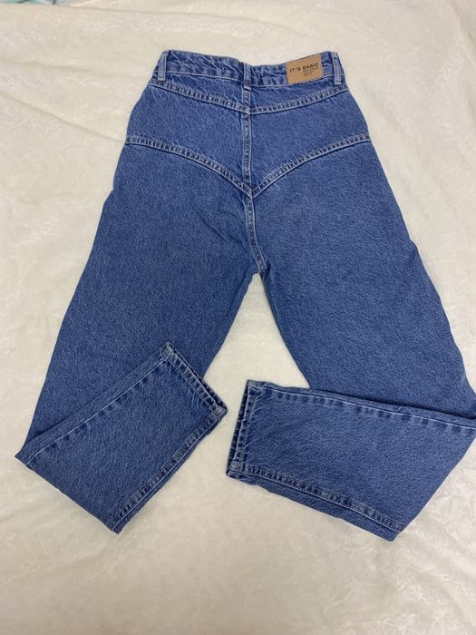 Джинси mom. ITS BASIC.