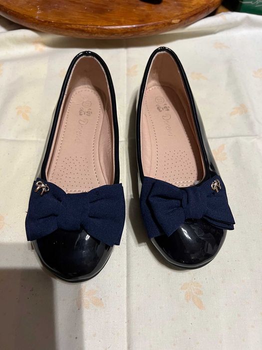 Sapatos/Sandálias menina (2 pares)