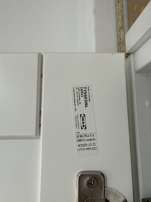 ikea front drzwi TYSSEDAL biały białe 50x229 cm lustro z lustrem