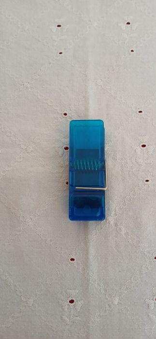 Íman Mola, embalado