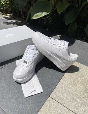 Buty Nike Air Force 1 Low '07 White R. 46