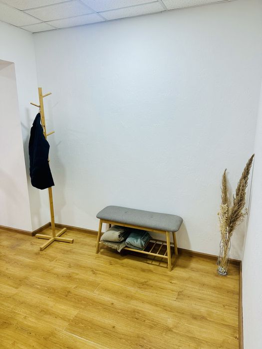 Аренда мастеру маникюра