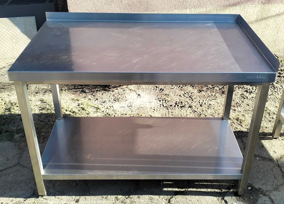 Stół gastronomiczny ze stali nierdzewnej 120x70x85