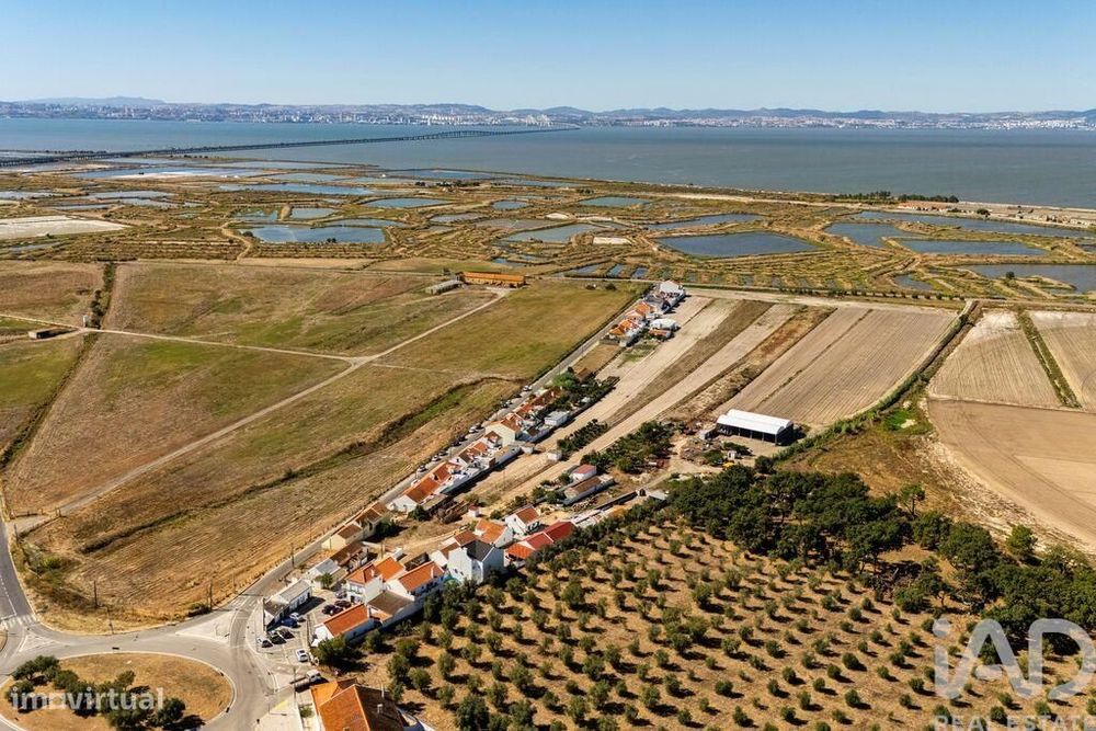 Terreno em São Francisco de 6200,00 m2