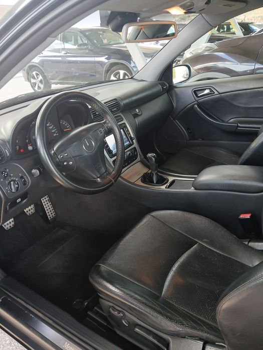 Mercedes Benz 220 de 2002