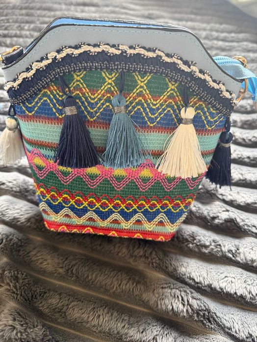 Bolsa tiracolo/de ombro em pele entrançada azul bag