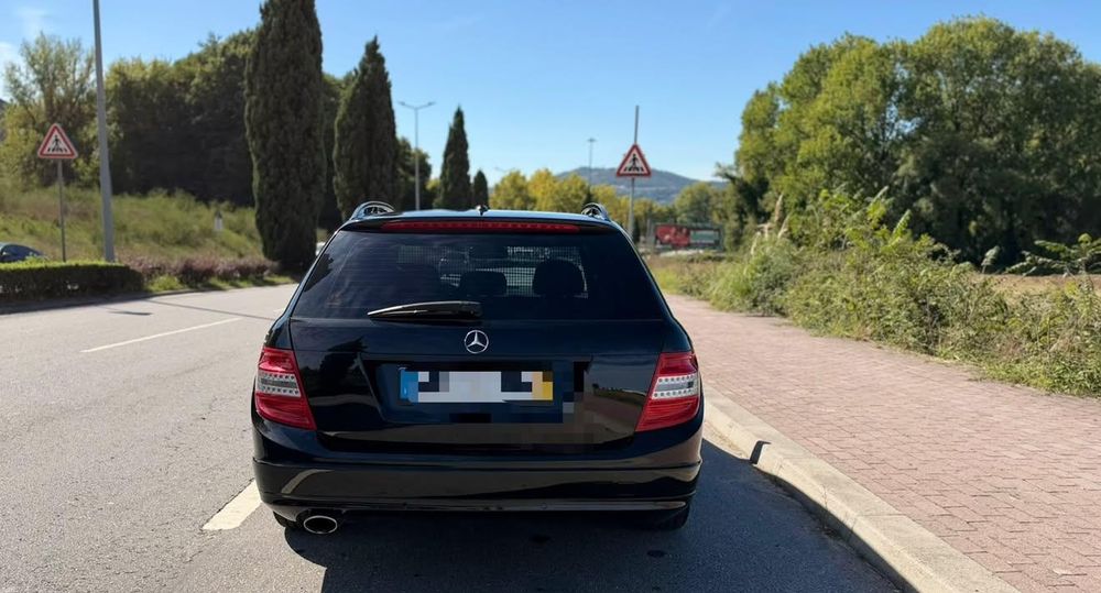 Mercedes C220 Ano 2010