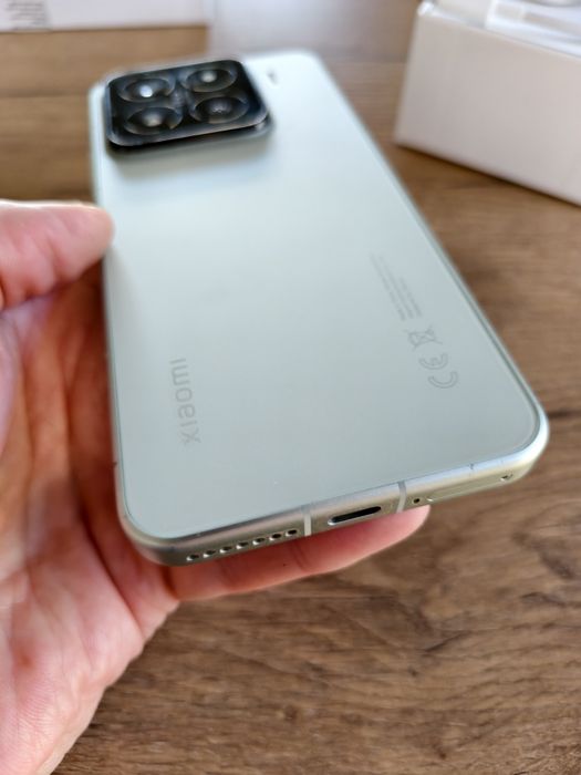 Xiaomi 15 na gwarancji