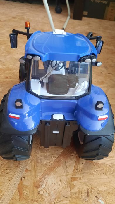 Traktor zdalnie sterowany jak nowy
