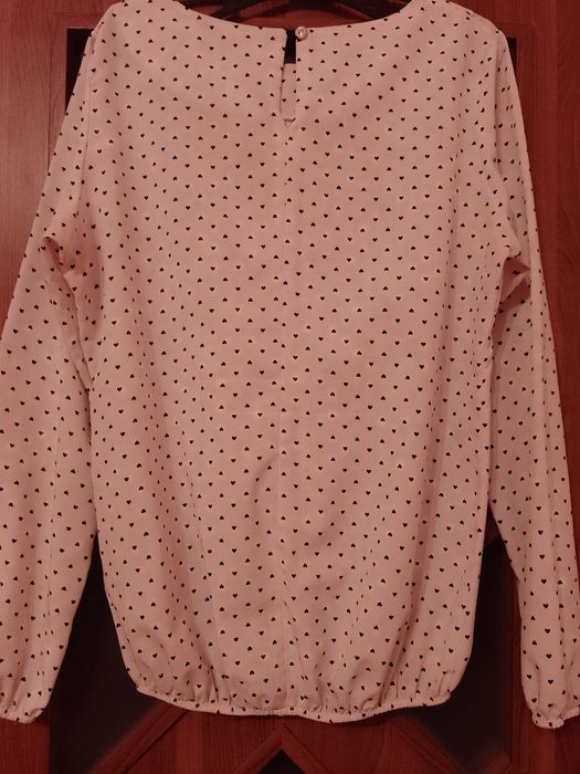Sprzedam bluzkę  42