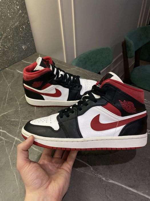 Оригінальні Nike Air Jordan 1 Mid Red Розмір 40.5 Dunk AF