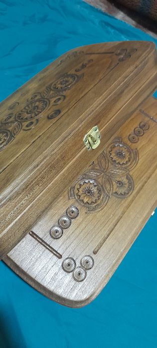 Нарды резные.Нарди із дерева.