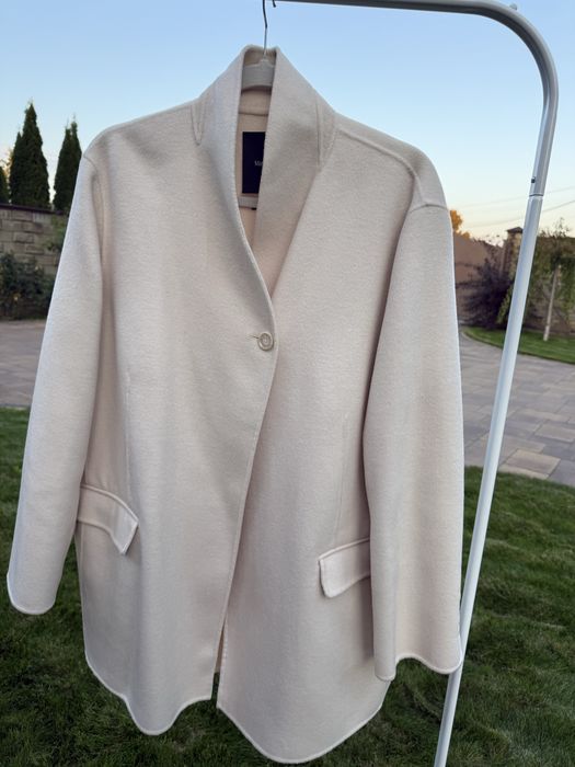Півпальто Massimo Dutti