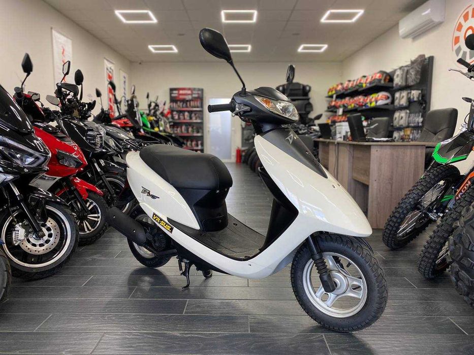 Японський Скутер Honda Dio AF62 в Арт мото Житомир