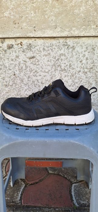 DUNLOP кроссовки оригинальные Англия раз 40-41
