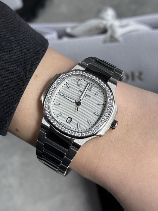 Вау модель! Patek Phillipe Nautlius 35 mm