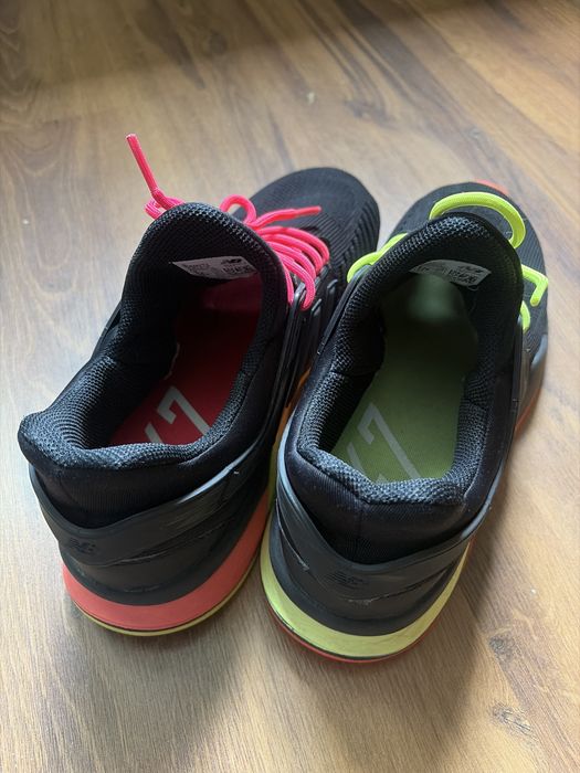 Buty New Balance Black 247