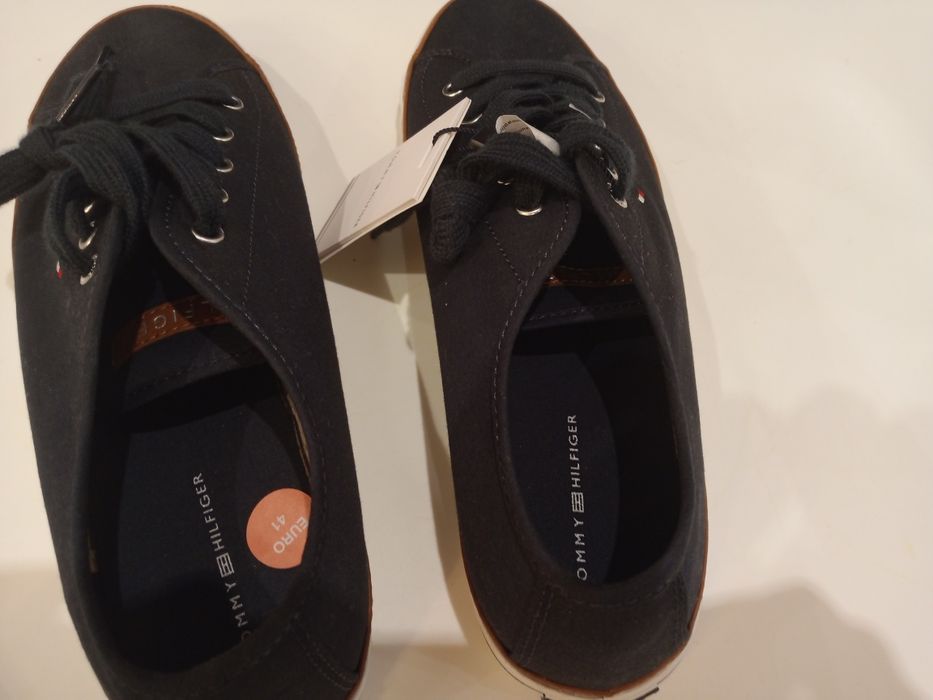 Buty damskie tenisówki Tommy Hilfiger rozm .41