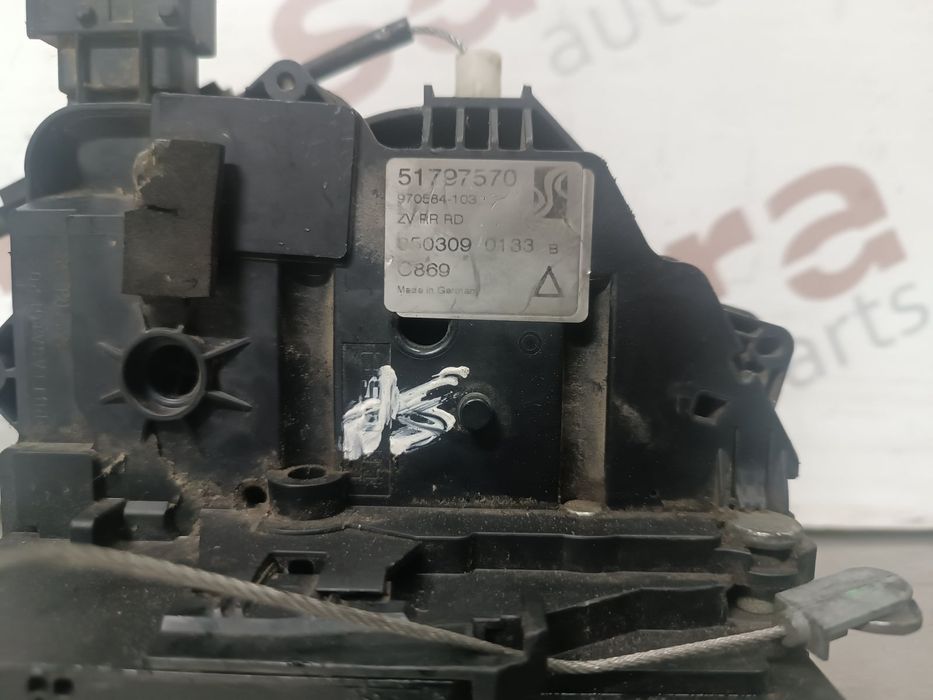 Fechadura / Fecho Porta Trás Direito FIAT GRANDE PUNTO Van - 51797570