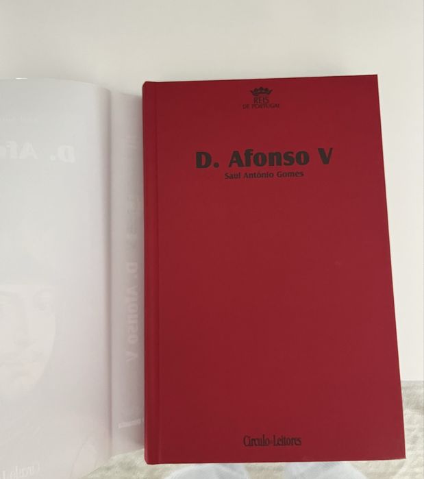 Coleção Grandes Biografias dos Reis de Portugal – 34 volumes