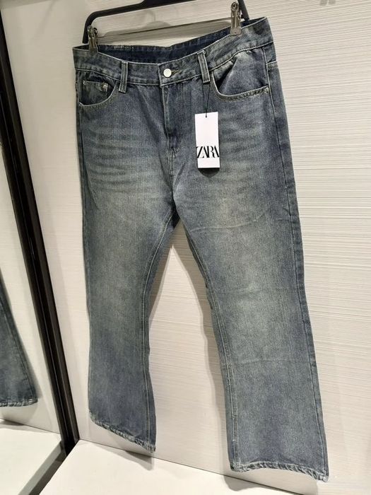 Джинсы клеш Zara flared jeans bootcut