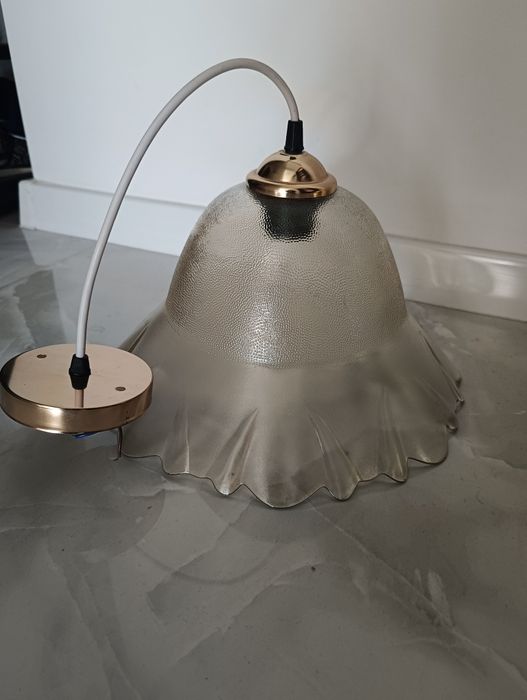 Lampy szklane wiszące