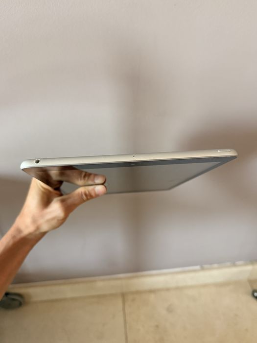 Apple Ipad 9th geração como novo
